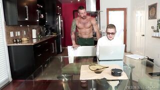 DylanLucas Twink Aroused by Older Hunk