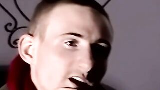 Amateur dude masturbates and cums really hard